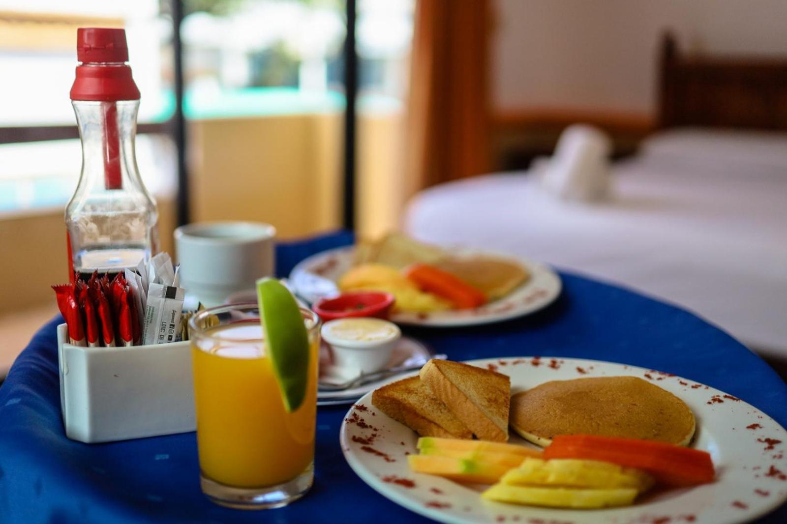 Hotel Vista Caribe 5Ta Av A 5 Pasos De La Playa ปลายาเดลการ์เมน ภายนอก รูปภาพ