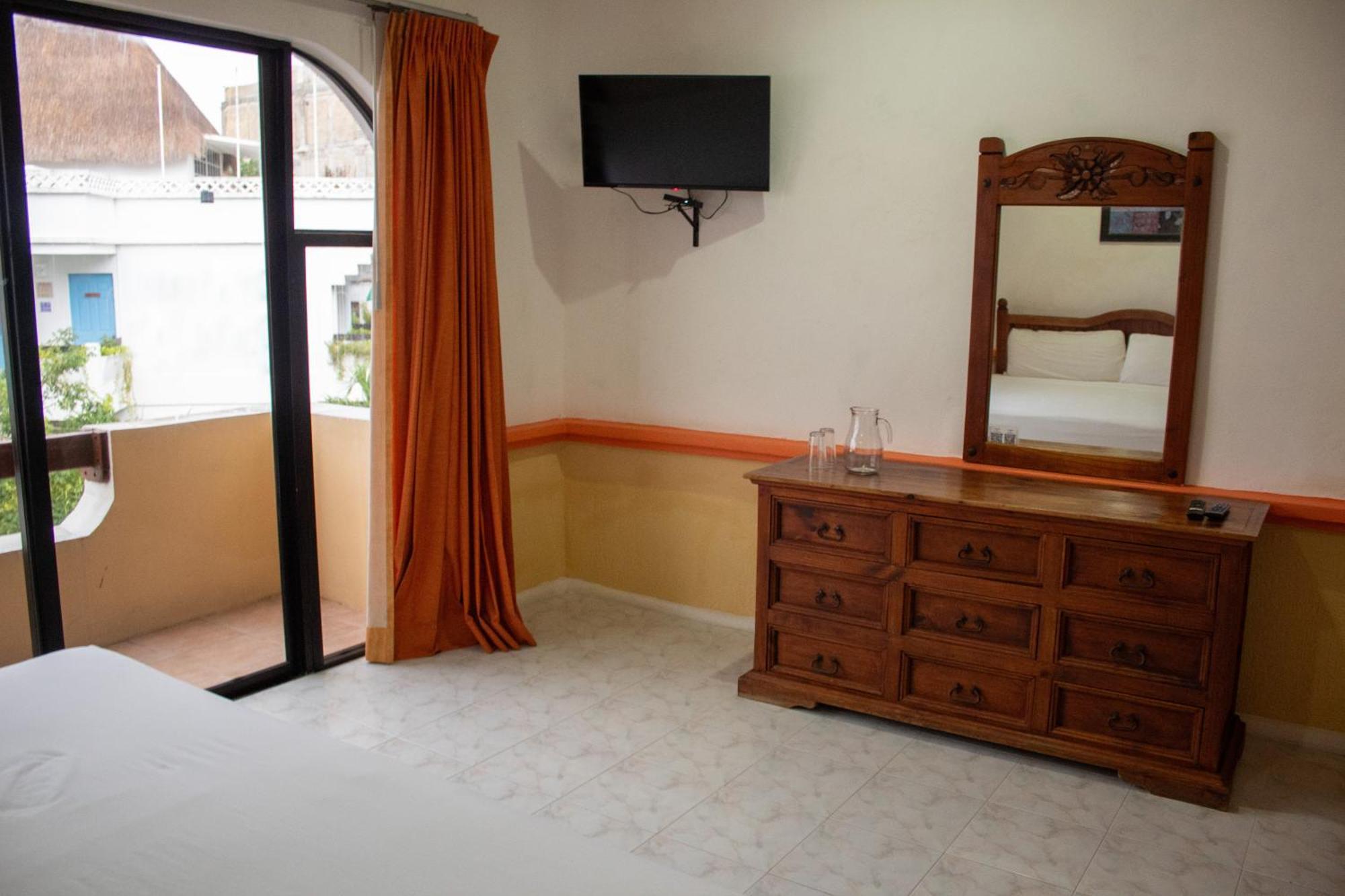 Hotel Vista Caribe 5Ta Av A 5 Pasos De La Playa ปลายาเดลการ์เมน ภายนอก รูปภาพ