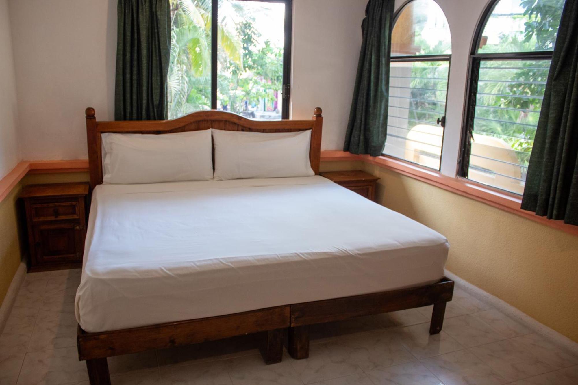 Hotel Vista Caribe 5Ta Av A 5 Pasos De La Playa ปลายาเดลการ์เมน ภายนอก รูปภาพ